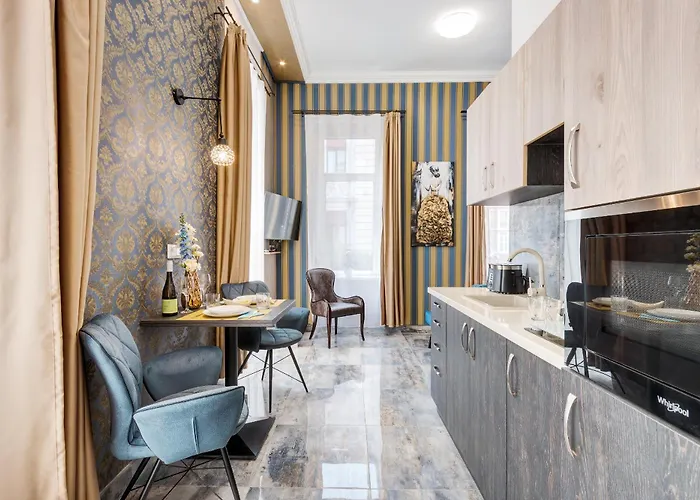 Magic In Downtown * Budapest