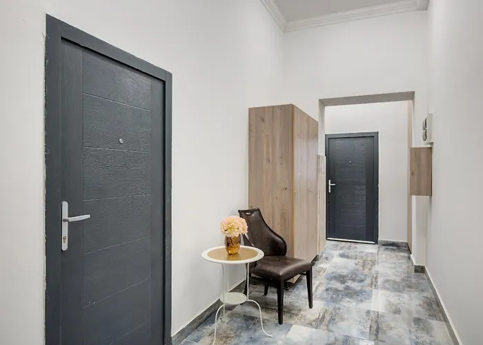 Magic In Downtown * Budapest