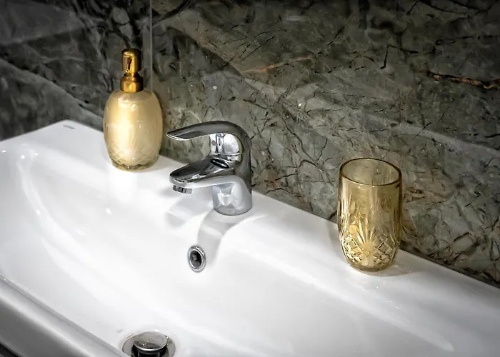 Magic In Downtown Apartment Budapest