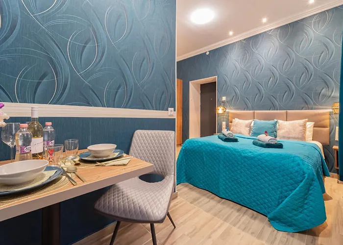 Magic In Downtown Apartment *